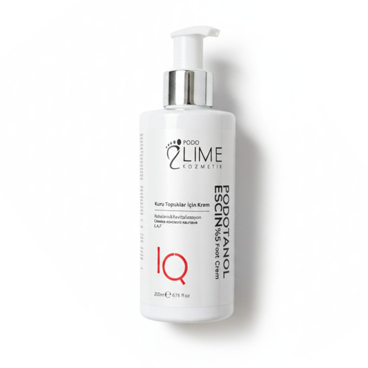 Podo-Tanol hassas ayak cilt bakım kremi 200 ml şişesi, ayak derisi için onarıcı ve yatıştırıcı bakım kremi.